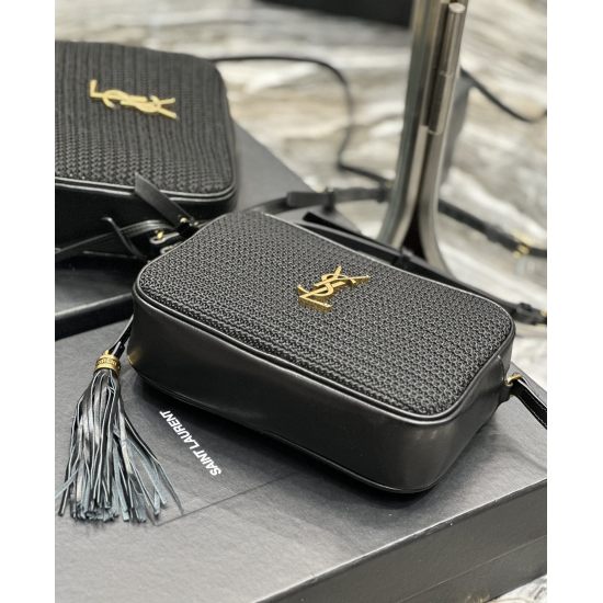 20231128 Batch: 560 【 NEW 】 Lou Camera Bag_ Black with black woven gold buckle top imported Italian cowhide camera bag, Hong Kong bought ZP open mold version, to be exactly the same! Very exquisite! Adjustable shoulder strap with fashionable tassel pendan