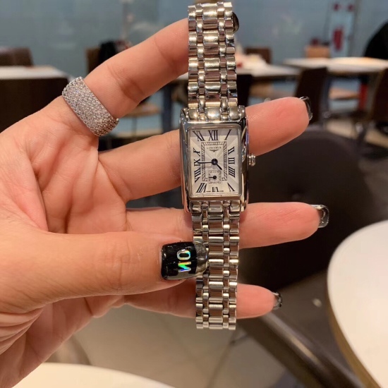 20240408 Silver 220 Lin Zhiling Same Style Steel Band Langqin Super Beautiful Little Red Watch Langqin Longines Dai Zhuovina Series Exquisite Two and a Half Needle Women's Watch Strap Solid Steel Band Paired with Precise Imported Movement Size: 33 * 22mm 