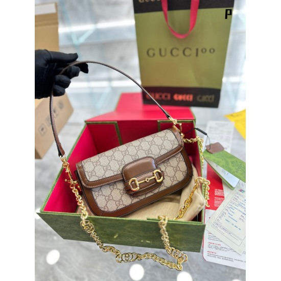 On October 3, 2023, P225, you must not miss this Gucci new 1955 underarm bag. If you can choose, then my Christmas gift door hopes to receive this latest 1955 underarm bag,. Two shoulder straps can be freely switched to match different styles, and the cap