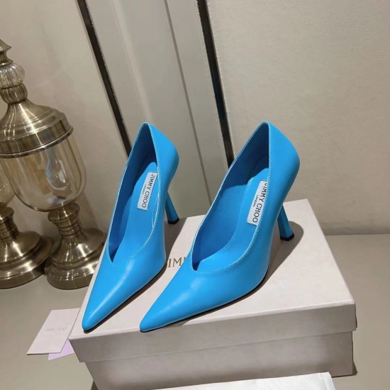 On January 5th, 2024, this classic collection is only 10cm in size. [Classic] Jimmy Choo's new last shape is a perfect redesign of the classic last shape!! New version of slim heeled rose] Color black white nude purple blue high heels Italian high-density