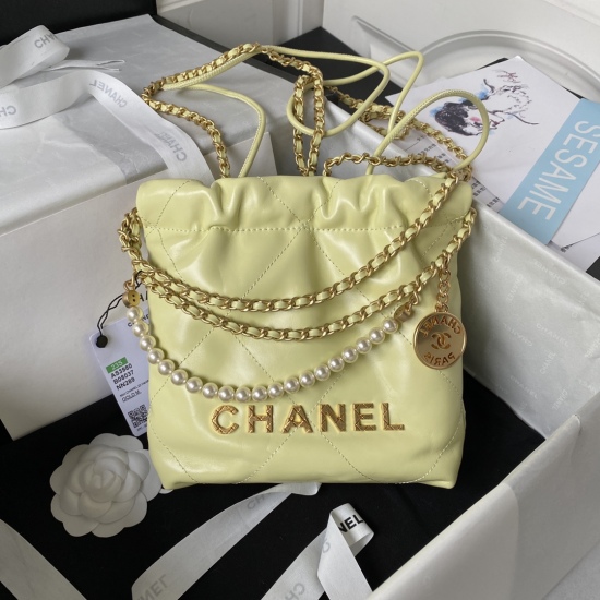 P1060 Chane123SAS3980 Pearl ❇️❇️ Chanel's Mini22 has hit the red heart, and Chanel Goose's bag accessories will always be planted with grass. From the just concluded 2023 Spring/Summer collection, especially this season's newly released Minisize22 bag cla