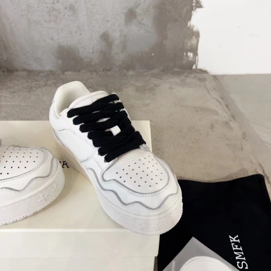 2024.01.05 260 SMFK top upgrade second generation 2023 the latest popular cross flower wave skateboard shoes casual shoes thick soles casual canvas shoes versatile extremely simple fashion trend, the new work inherits many popular elements of brand succes
