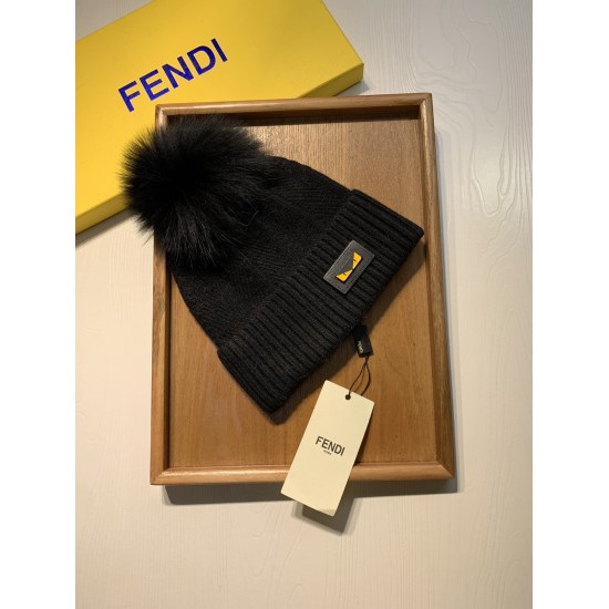 2023.10.02 75. F family. [Wool single hat with fox fur ball] Customer supplied small wool! Precious and precious soul hat! Customer supplied colored yarn. Each color is very beautiful! Classic! Soft and greasy feel. 70% wool ➕ 30% rabbit hair. A lamb that