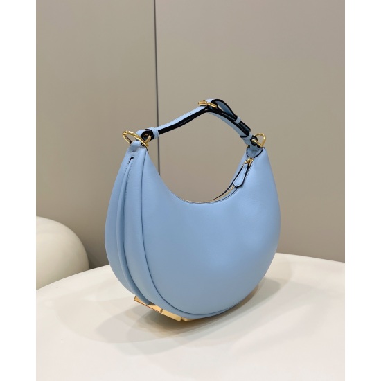 On March 7, 2024, the original order was 850 special grade 970 small blue FEND1praphy underarm bag, featuring a crescent shaped design. The classic metal logo [FEND1] is decorated at the bottom of the bag, and the outline of the bag is very close to the b