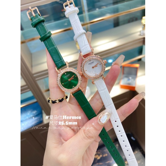 20240408 Belt 150 Hermes PARIS Luxury Watch, Leading Style, Beyond the Times, Designed with Exquisite Extraordinary Craftsmanship, Highly Favored by Trendy and Noble People from All walks of Life. This watch features a beaded strap, showcasing its soft an