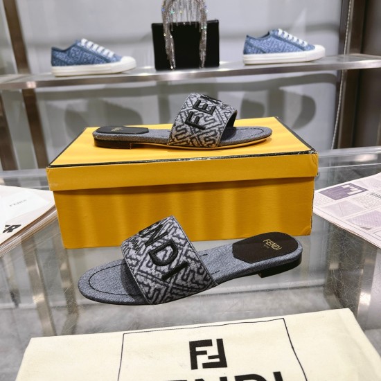20240326 FENDI's latest best-selling item, wide lace flat bottom slippers, distressed black denim material decorated with FF pattern embroidery, size 35-42, rubber sole 180, real leather sole 210