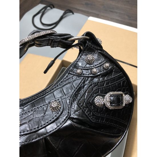 Batch 650 Balenciaga from Balenciaga in 20240324. Italian imported explosive pattern top layer cowhide tassel style small black nail (large bottom length 38cm * 24cm * 12cm) (medium bottom length 30cm * 19cm * 11cm/) (mini bottom length 23cm * 15cm * 24cm