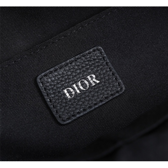 20231126 570 counter genuine products available for sale [Top quality original order] Dior Men's OBLIQUE Backpack Model: 1VOBA088 (Apricot Jacquard) Size: 30 * 42 * 15cm Physical photo taken, same as the goods, heavy gold genuine printed replica imported 