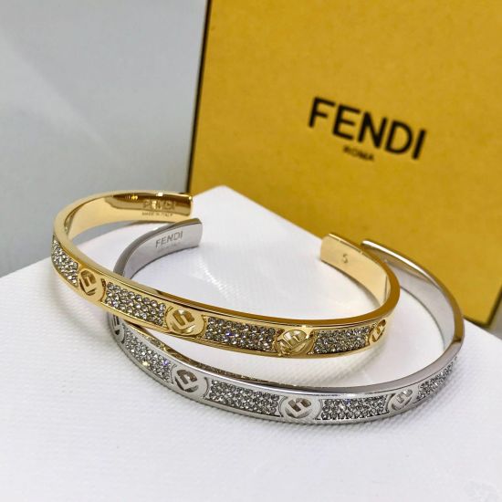 20240411 BAOPINZHIXIAOFENDI Fendi Gold, Platinum Bracelet 24