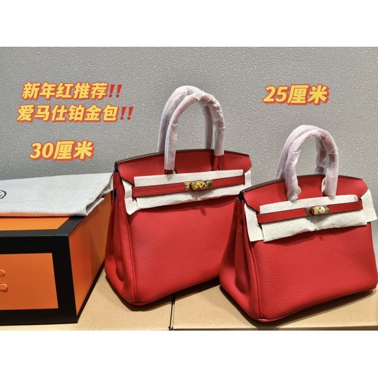 Recommendation for New Year's Red on October 29, 2023 ‼️ P325 p310 ⚠️ Size 30/25 Hermes Platinum Bag (Red) Flag Red is a must-have color