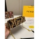2023.10.26 P190 (box size) size: 2011 (small) FENDI Fendi's new autumn and winter mink fur stick bag has a soft and comfortable texture, with a double shoulder strap design! Carrying a crossbody shoulder, the inner capacity is warm throughout autumn and w