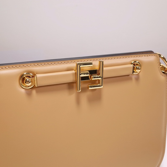 2024/03/07 p1050 [FENDI Fendi] New accordion leather handbag, decorated with FF metal buckle. Equipped with two inner compartments and gold metal parts. Equipped with adjustable and detachable shoulder straps, it can be worn on the shoulder or crossbody. 