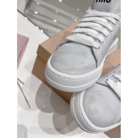 2024.01.05 270 Miao Miao 2023 New Popular Dirty Shoes Little White Shoes This year's main promotion is retro, vintage, fashionable, minimalist, and high-end. It's very comfortable to match with your feet and must be included this year! Original cowhide up