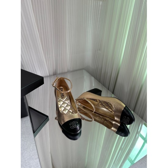 On November 19, 2023, P310 [CHANE * • Xiaoxiang'er], a high-end quality classic series of Lefu shoes, single shoes, small leather shoes, top tier series of Xiangjia must-have popular items, goddess series, with Xiangjia characteristics, elegant and noble 