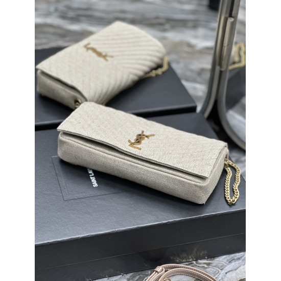 20231128 Batch: 580 [NEW] Apricot colored cotton and linen paired with cowhide_ ◽  ⁹⁹⁹ ◽ Speaking of the hottest bags in the past two years, there must be a name for the underarm bag! Carrying a thin shoulder strap, the bag is perfectly sandwiched under t