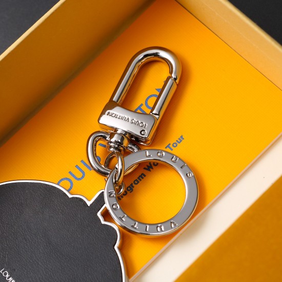 2023.07.11  New Product ❗ M01103 LV Yayoi Kusama pumpkin key chain pendant in three colors ☀ Louis Vuitton LV Yayoi Kusama pumpkin key chain pendant ☀ The original logo is indeed exquisite and the texture is really great 91 11