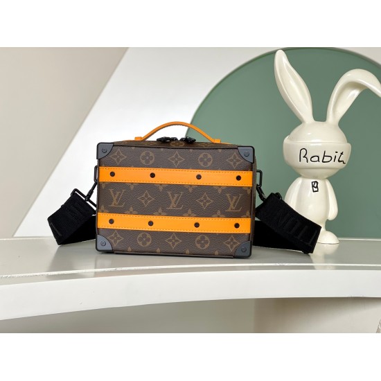 20231126 p680, M46689 This Handle Soft Trunk handbag is made of Monogram Macassar coated canvas, with a sharp leather cut horizontal trim and top handle. The reinforced corners and rivets of the metal parts present a matte finish, while the Louis Vuitton 