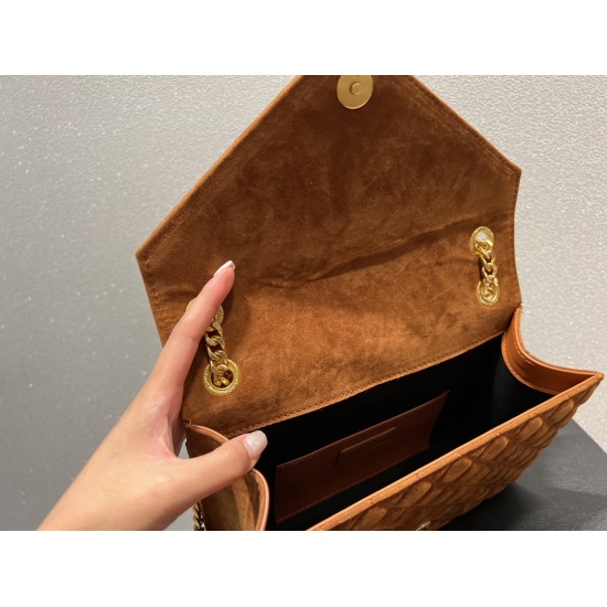 2023.10.18 P200 box matching ⚠ Size 24.15 Saint Laurent Suede Envelope with an open hanging appearance, lightweight and versatile body, giving a full sense of luxury