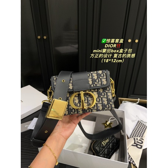 October 7th, 2023 ✅ Surprise Box P255 ⚠️ Size 18.12 Dior Mini Montaigne Box Bag Small Box Bag with a Cool Wide Shoulder Strap Embossed Essential Super Eye-catching and Exquisite One Invincible Giant Cute Jimei Chong It