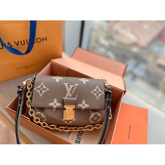 2023.10.1 180 box size: 23 * 14cmL Home Favorite Chain Bag Slender and Cute Dumpling Bag Customized Hardware, Cowhide Quality! allocation ✅ 2 types of shoulder straps