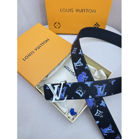2023.12.14 Brands: LV, Louis, and Vuitton! Original order: Belt and waist belt: Single sided use of counter quality, top layer of cowhide, 24k pure steel buckle, preferred for personal use, guaranteed genuine leather packaging: Please identify the picture