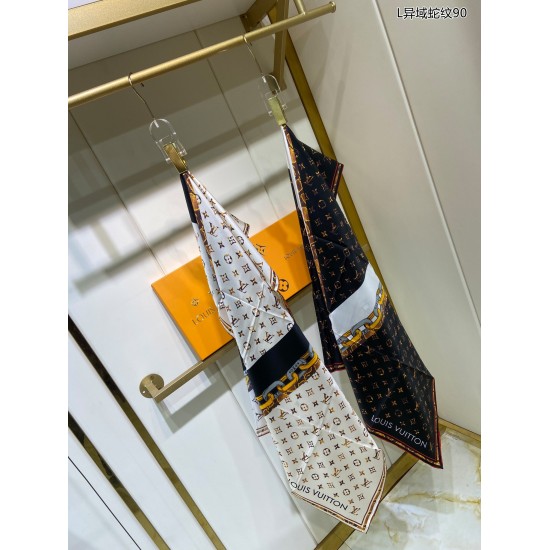 2023.07.03, the beef goods are ready ‼ Sincerely like ‼ 【 L Exotic Snake Pattern 90 】 Real silk square scarves, the 2023 Spring/Summer series launched Monogrom Snokel mulberry silk square scarves, reinterpreting classic elements with creative power. 