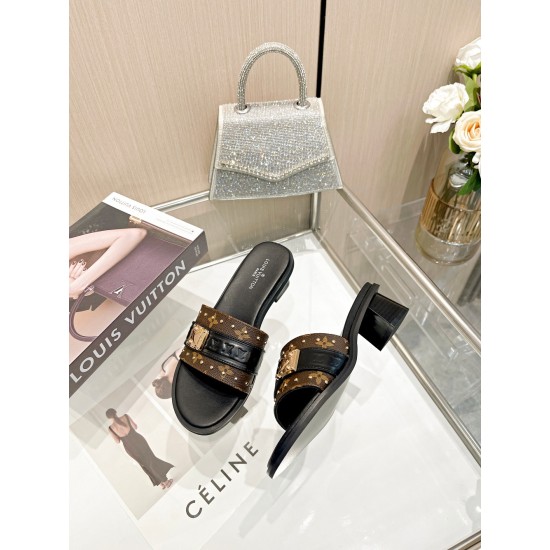 2024.01.05 LOUIS VUITTON LOUIS VUITTON 2023 Early Spring New Lock It Series Letter Button Cool Slippers LV Classic Presbyopia Paired with Metal Letter Logo Heel High. Thick Heel 5cm size. 35-42 Factory price 190, genuine leather outsole 170