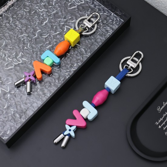 2023.07.11  MP3 8LV PLAY bags and key chains Enjoy free distribution in Chinese Mainland Look for a boutique LV Play bags and key chains to convey innocence in colorful colors. Cotton strings string LV letters and Monogram flower shaped resin beads, makin