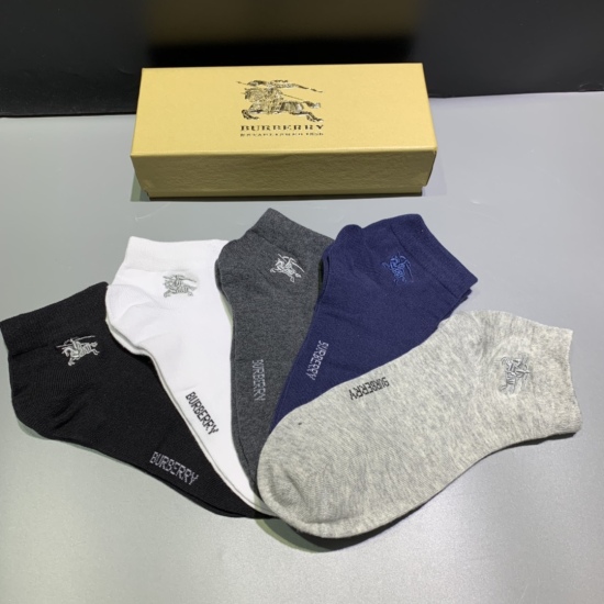 2024.01.22 BURBERRY Short Edition Shipping! The best-selling pure cotton product at the same counter on the official website is of high quality! Comfortable and breathable to wear in a box of 5 pairs