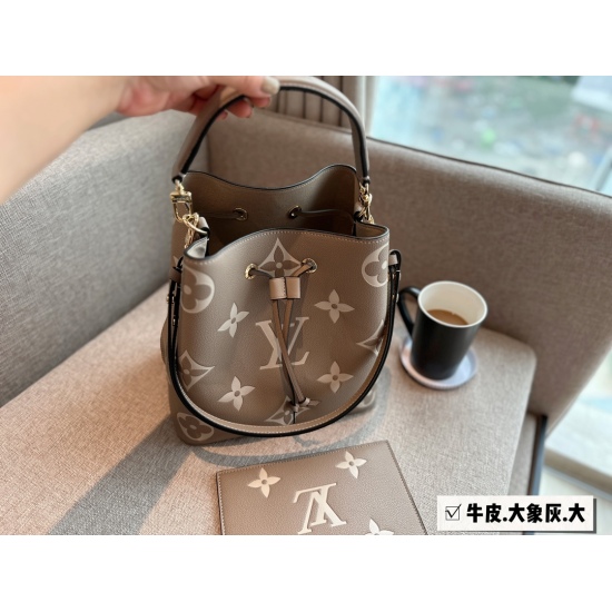 2023.10.1 255 box (high order) size: 26cmL Home New Product Water Bucket is fragrant and easy to carry! Original leather lining, cowhide quality! A new product that falls in love at first sight! Hand held! Under the armpit! : Cross body search Lv milk tea
