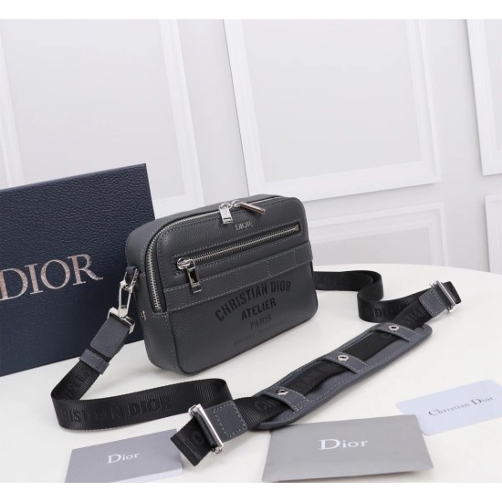 20231126 570 counter genuine products available for sale [Top quality original order] Dior Men's Homme Camera Crossbody Bag Model: 1SFPO206 (gray leather screen printing) Size: 22 * 15 * 5cm Physical photo taken, same as the goods, heavy gold genuine plat