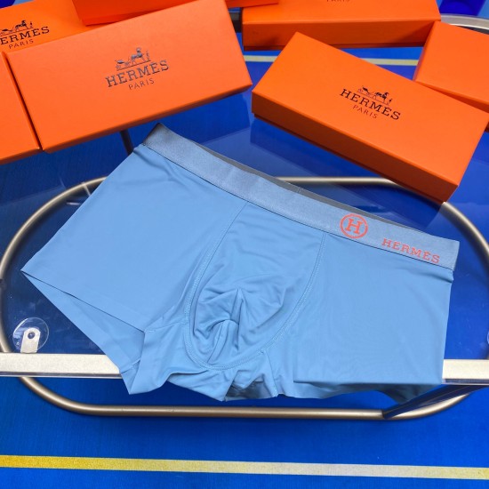 On December 22, 2024, the new Herm è s H Home fashion essential men's underwear adopts seamless pressure glue technology with seamless seamless seamless seamless splicing. It is made of high-grade ice silk material, which is light, thin, breathable, smoot