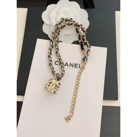 2023.07.23 ch * nel New Dice Black Leather Square White CC Necklace Consistent Z Brass Material