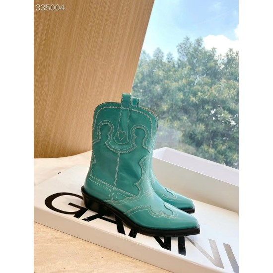 2024.01.05 380 Top Edition Purchase Level GANNI 2023 Autumn/Winter Women's Shoes Vintage Leather Embroidered Pointed Mid Barrel Western Boots Cowboy Boots Knight Boots Minimalist Stir Fried Chicken Soft and Comfortable Short Heels Fashionable and Essentia