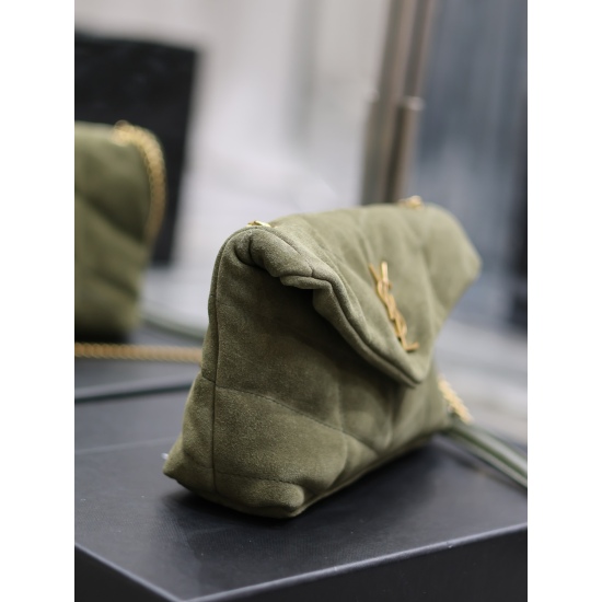 20231128 batch: 650 army green gold buckle frosted leather Loulou buffer mini_ Mini crossbody bag is coming! The whole bag is made of soft Italian sheepskin, paired with Y family diagonal stripe stitching technology. It has a soft texture front flap bag, 