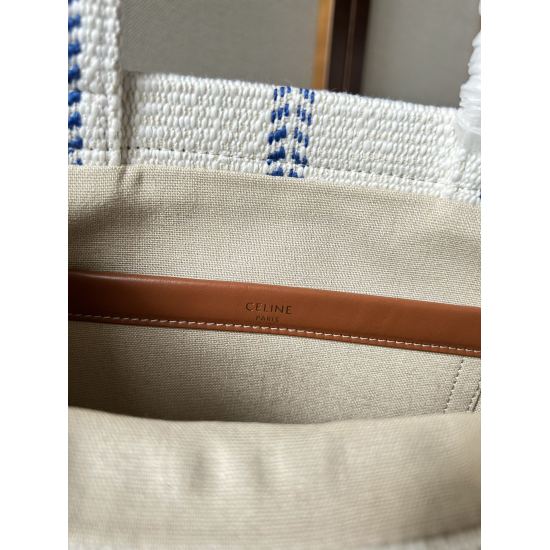 20240315 P730 New Product Launch: The new color scheme on the pallet is super beautiful~Fresh and elegant. The blue striped fabric complements the cow leather Arc de Triomphe, creating a fresh texture in spring and summer. The workmanship is fine, the wir