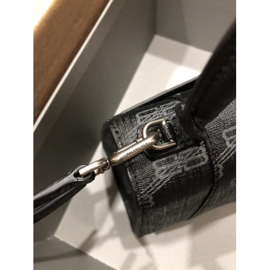 Batch 650 Balenciaga from Balenciaga in 20240324. Italian imported explosive pattern top layer cowhide tassel style small black nail (large bottom length 38cm * 24cm * 12cm) (medium bottom length 30cm * 19cm * 11cm/) (mini bottom length 23cm * 15cm * 109c