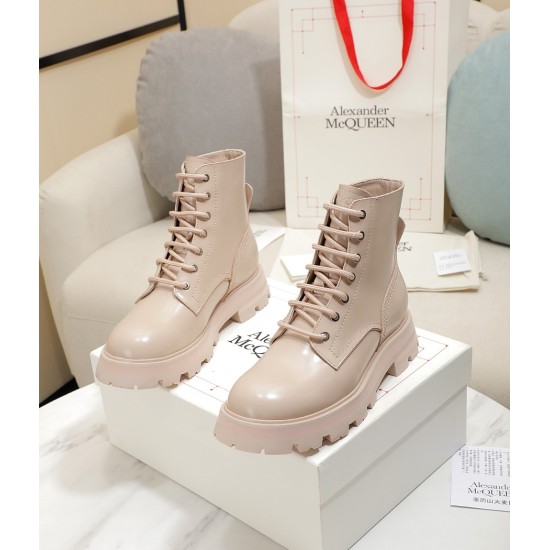 2024.01.05 ♥ Top version P320 Alexander McQueen 2 3⃣ The latest celebrity internet celebrity in autumn and winter, the same original 1:1 quality replica, and the official website runway style is hot for sale ❗ A must-have street style for autumn and winte