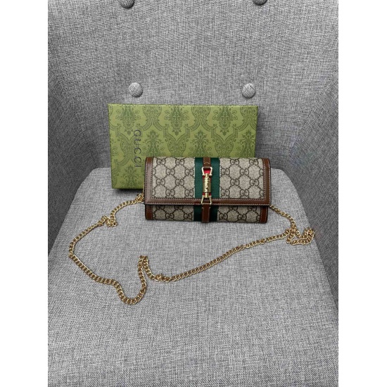 2023.07.06 this piece is a stunning selection from the GUCCI parade, featuring colorful geometric colors, bullet head hardware push in lock hardware, beige and ebony GG prime canvas eco-friendly materials, and brown leather piping. Size: 19 * 10 *