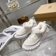 2024.01.05 Factory 270 ₂ ₀₂ Retro tire dad shoes ▸ Retro distressed upper patchwork with Teddy fur upper ▸ Elevated and lightweight tire sole is a feature! The overall line is very smooth! Col: Black, beige, white black Size: 35-40