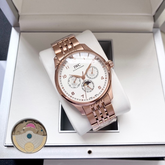 20240408 White shell 480, rose gold 500. Universal IWC ‼️ Portuguese series, model: IW344202. Schaffhausen - Swiss watchmaker Schaffhausen IWC Universal Watch adds a 42mm diameter watch to its IWC Portugal series perpetual calendar watch, with small dials