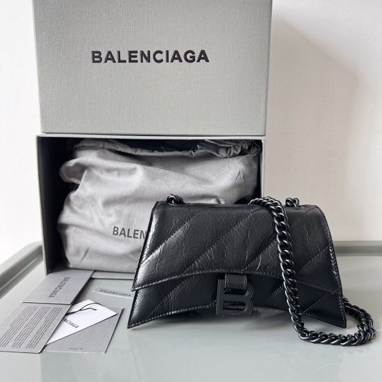 Batch 650 Balenciaga from Balenciaga in 20240324. Italian imported explosive pattern top layer cowhide tassel style small black nail (large bottom length 38cm * 24cm * 12cm) (medium bottom length 30cm * 19cm * 11cm/) (mini bottom length 23cm * 15cm * 83cm