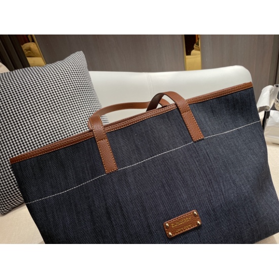 2023.11.17 p205 size33 26Burberry/Burberry's latest Tote shopping bag Small fresh canvas texture, soft appearance, more casual ☁ Suitable for commuting to work with a perfect combination of temperament and control