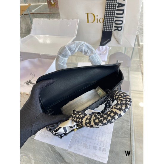 2023.10.07 P245Dior New Limited (, Diamond Edition Vine Plaid Princess Bag, New Lady Dior Princess Bag, New Luxury Cowhide Material Create Prismatic Diamond Cut Surface, Top Luxury Texture Combine Two Favorite Things for Girls Jewelry and Bag. Black Exqui
