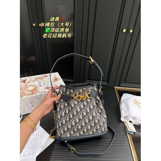 2023.10.07 Large P320 ⚠️ Size 24.24 Small P290 ⚠️ Size 17.18 Dior Bucket Bag ✅ The top grade original single vintage classic canvas is truly irresistible, beautiful and able to hold modern and elegant elements