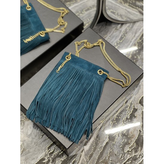 20231128 batch: 630Grace tassel HOBO package_ Exquisite and unrestrained collide in this bag - the dynamic tassel design exudes a carefree style, and the exquisite logo buckle adds elegant charm. The combination of chain shoulder straps and YSL logo is qu