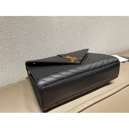 2023.10.18 Fish roe pattern p190 folding box ⚠️ The size 27.20 Saint Laurent envelope bag that has been spoiled by bloggers can be formal, casual, and perfect