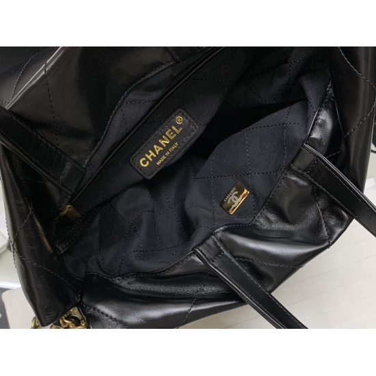 P1050 In stock small 22BAG backpack: The second 22S heavy-duty cargo is here! At that time, when the picture was created, I knew that this 