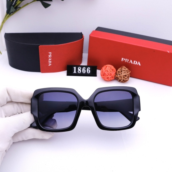 20240330 Prada. Men and women driving with high-definition sunglasses. Model: 1866