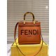 2023.10.26 P220size 23 22cm Fendi Fendi peekabo Shopping Bag: Classic tote design! But the biggest feature of this one is: portable: crossbody!